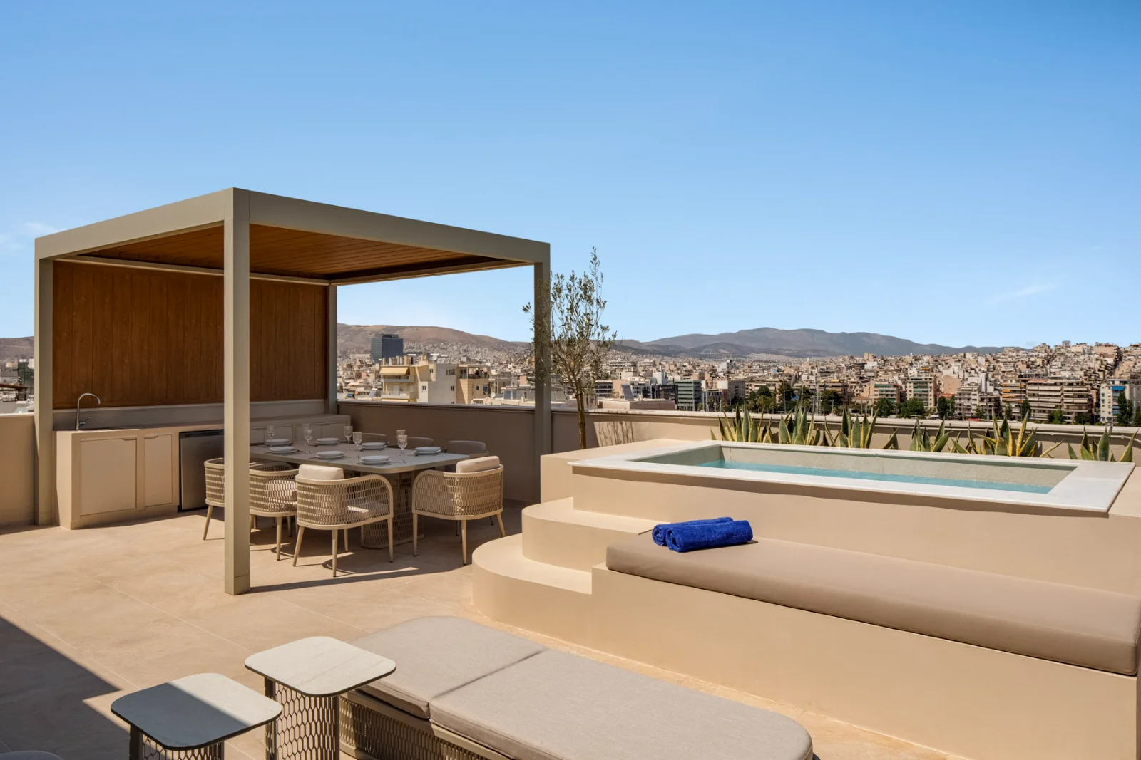 accomodation in piraeus suite luxury suite pool sea view 07