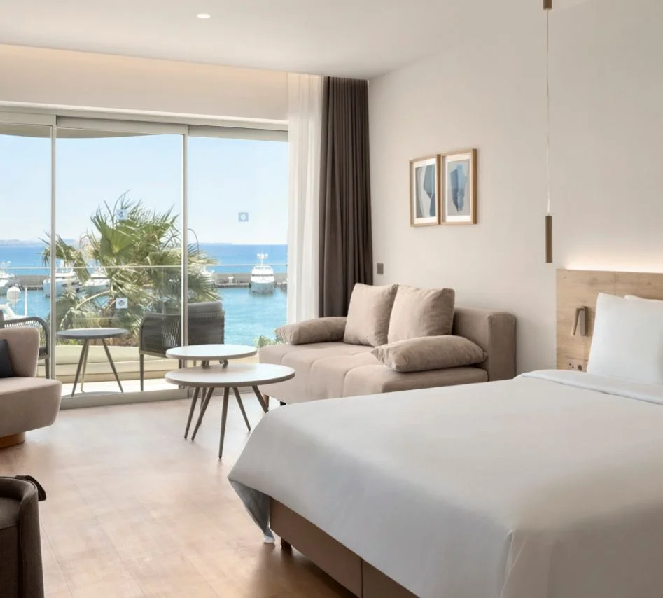 hotel near piraeus port wyndham